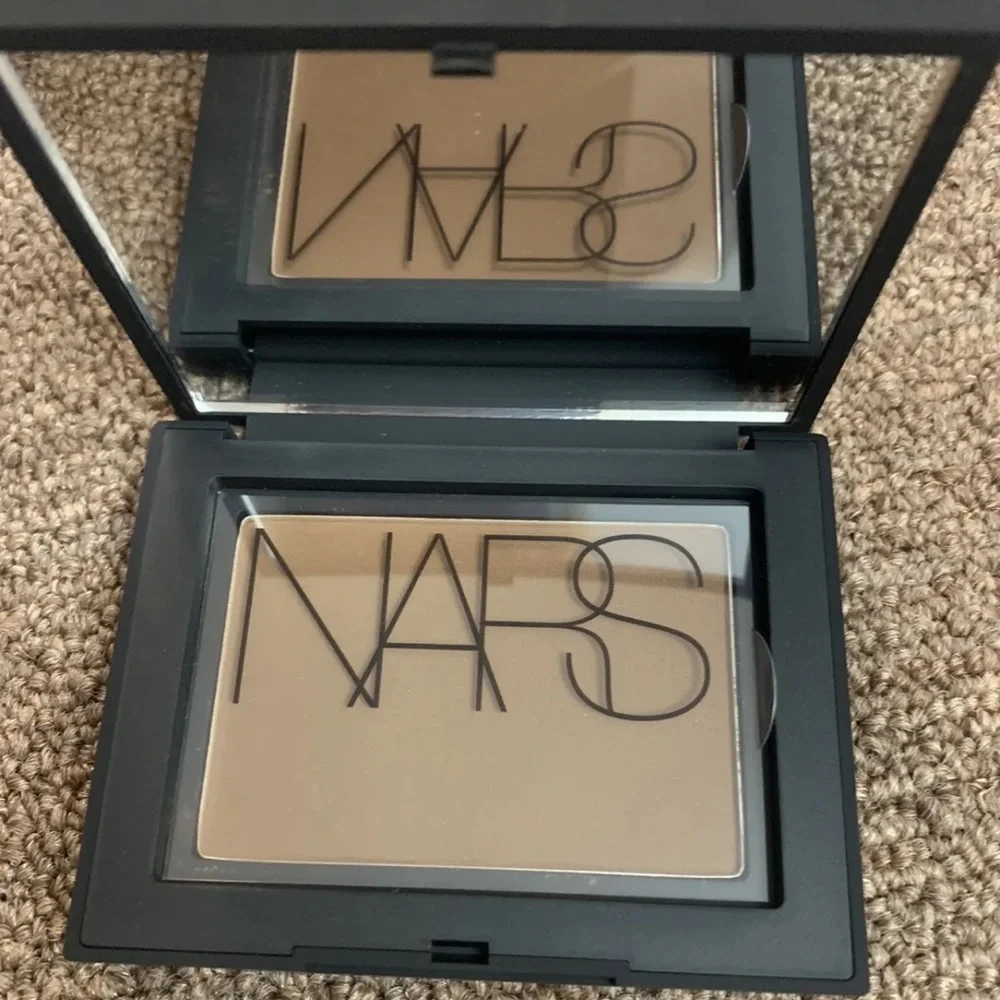 NARS soft velvet pressed powder shade Valley new